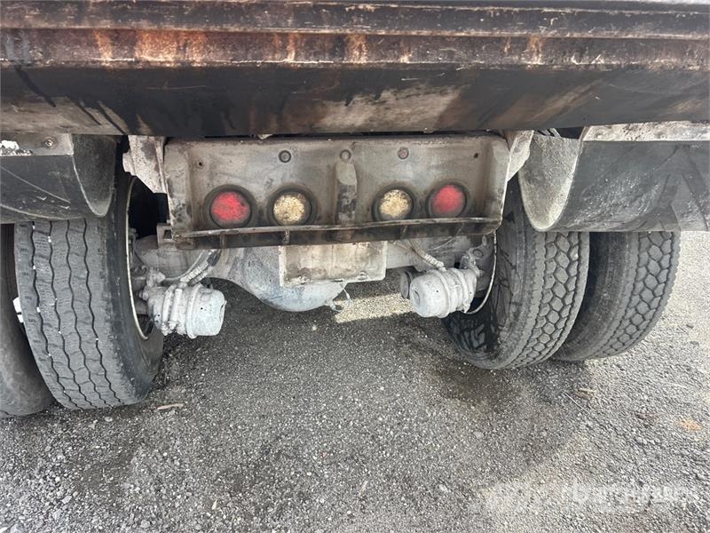Kenworth T880 Autobasculanta