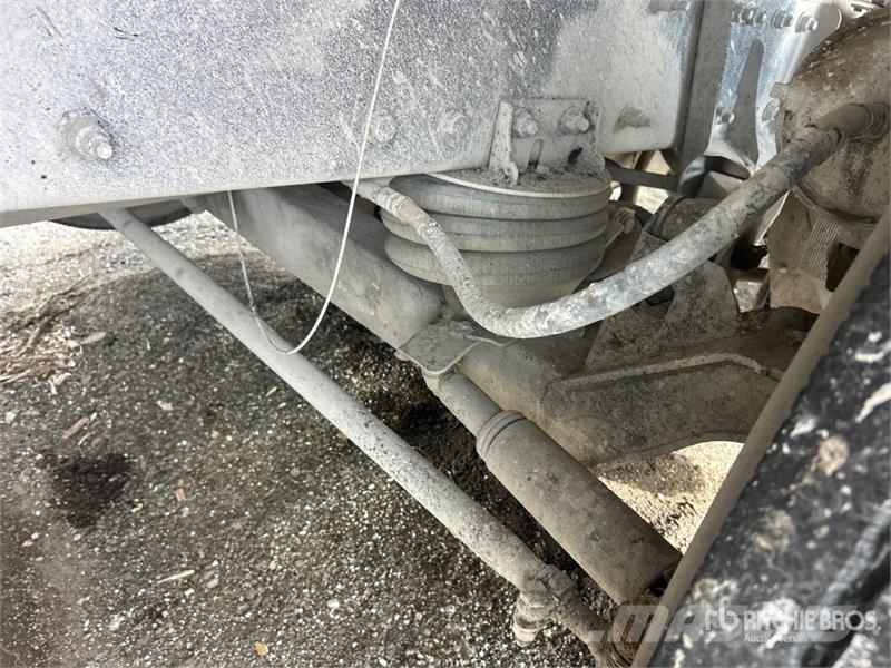 Kenworth T880 Autobasculanta