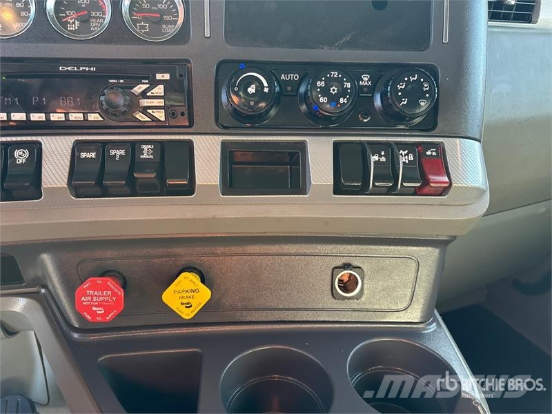 Kenworth T880 Vlačilci