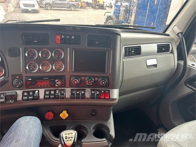 Kenworth T880 Vlačilci