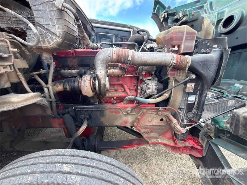 Kenworth T880 Tractor Units