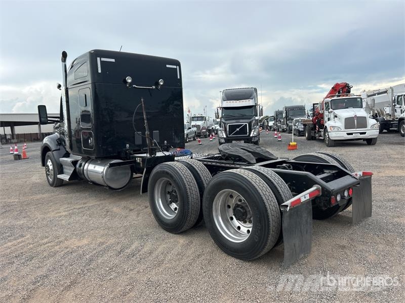 Kenworth T880 Vlačilci