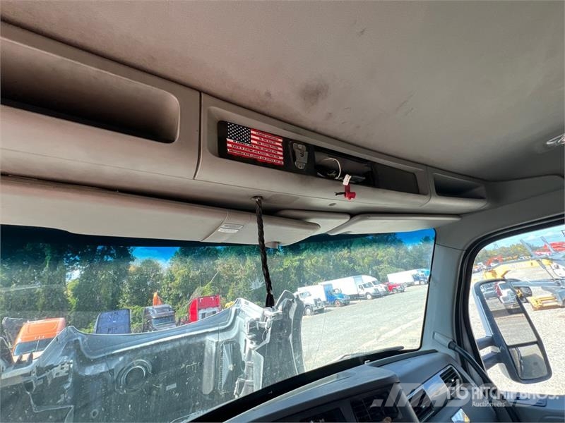 Kenworth T880 Tipper trucks