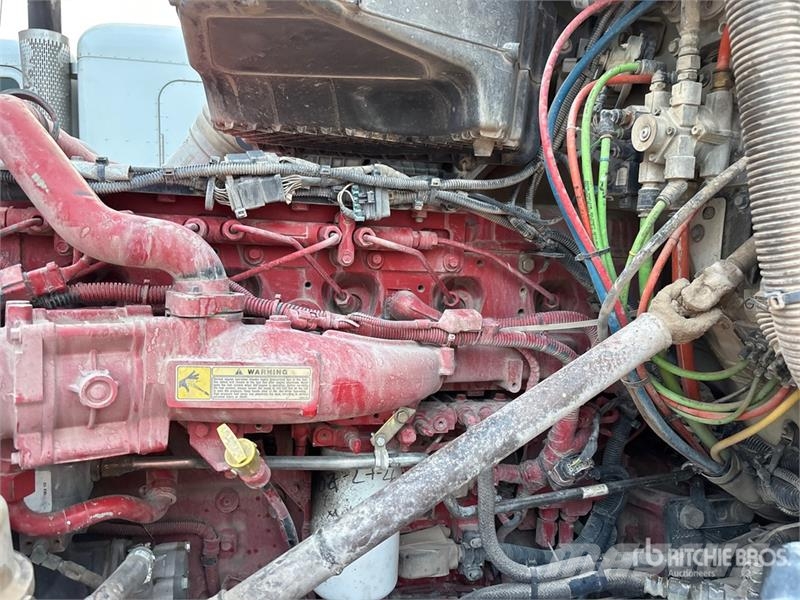 Kenworth T880 Sadulveokid