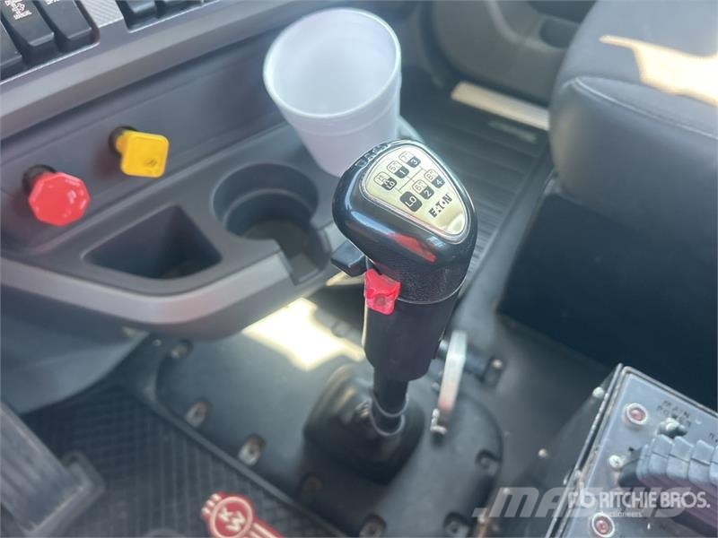 Kenworth T880 Samochody ratownicze pomocy drogowej