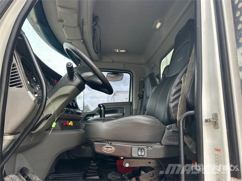 Kenworth T880 Nyergesvontatók
