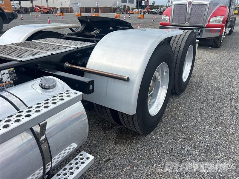 Kenworth T880 Sattelzugmaschinen