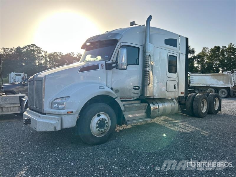 Kenworth T880 Nyergesvontatók