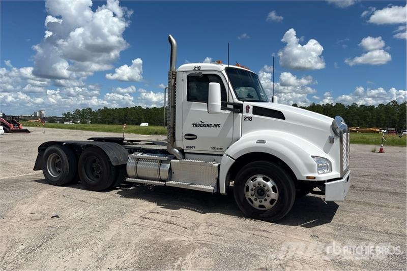 Kenworth T880 Trekkers