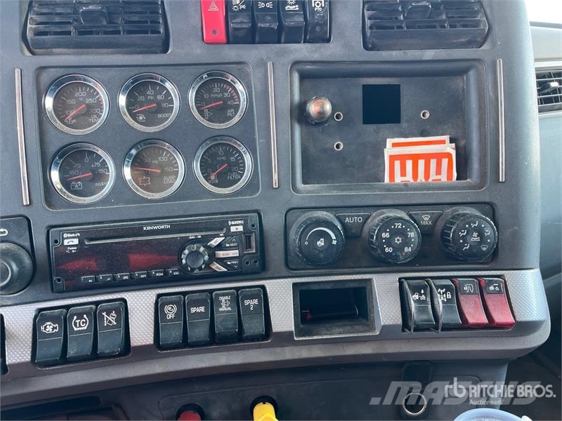 Kenworth T880 Vlačilci