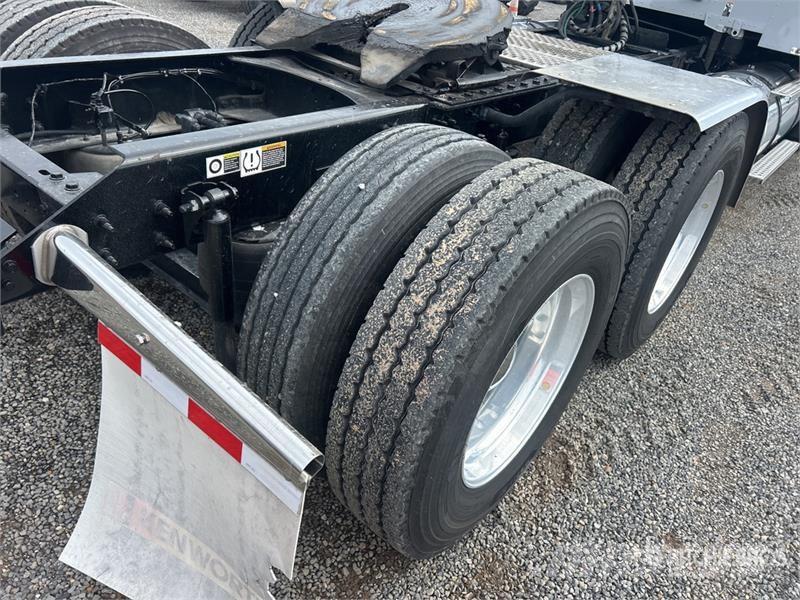 Kenworth T880 Sattelzugmaschinen