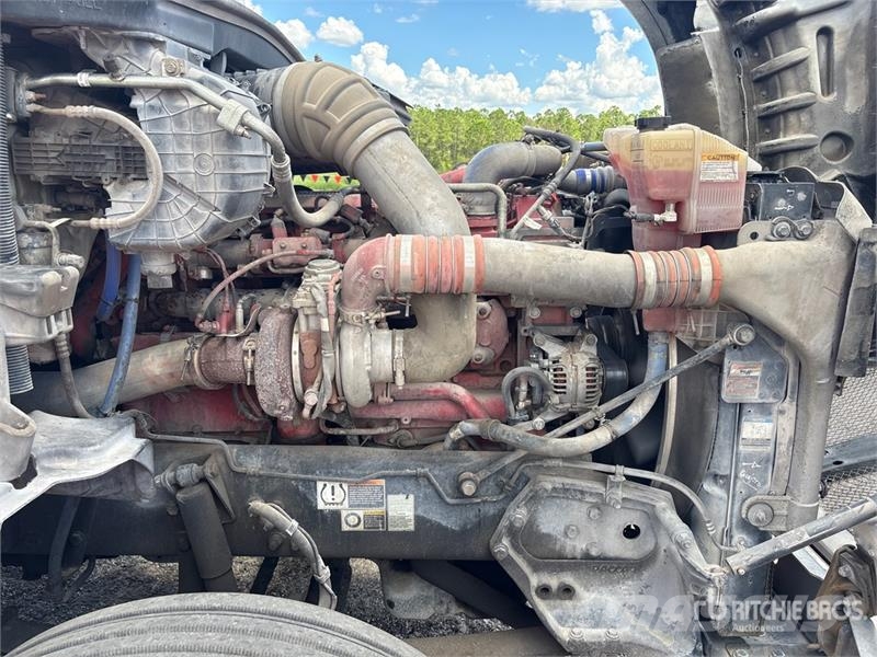 Kenworth T880 Trekkers