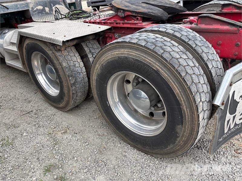 Kenworth T880 Tractor Units
