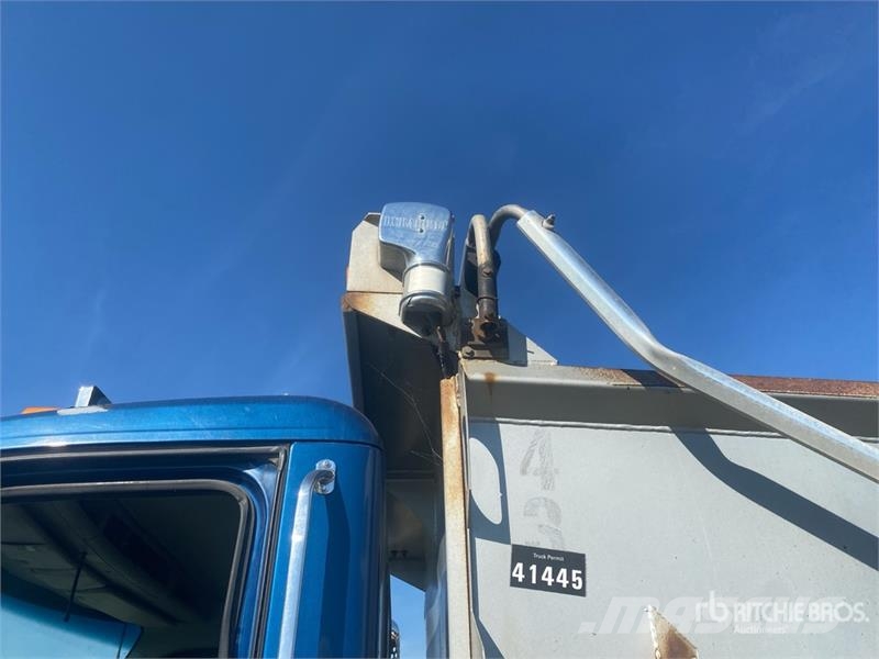 Kenworth T880 10x4 Quad/A Dump Truck Camiões basculantes
