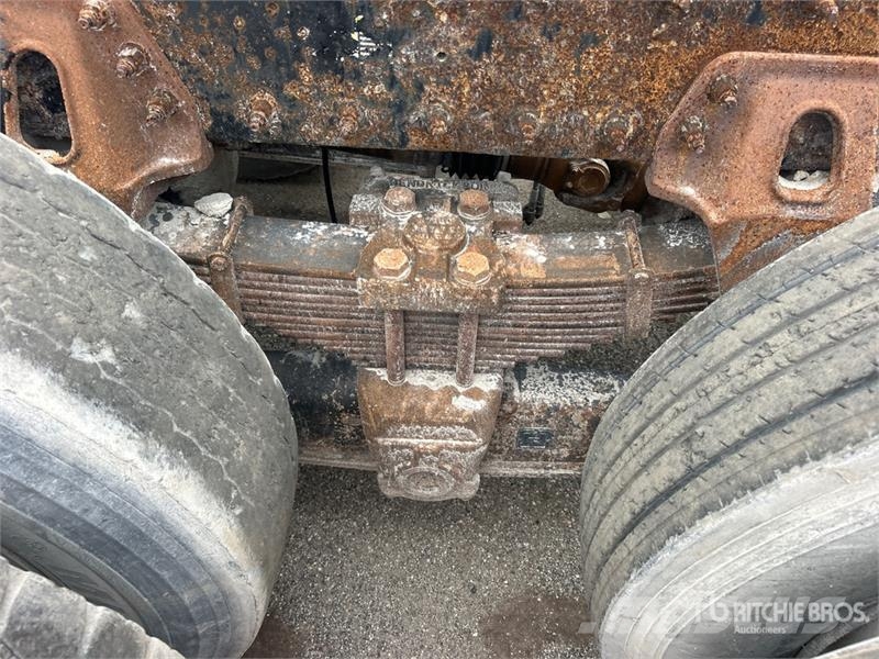 Kenworth T880 6x4 Cab and Chassis (Inoperable) Vezetőfülke és belső tartozékok