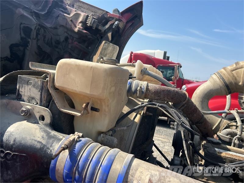 Kenworth T880 6x4 Mixer Truck (Inoperable) Camiones hormigonera