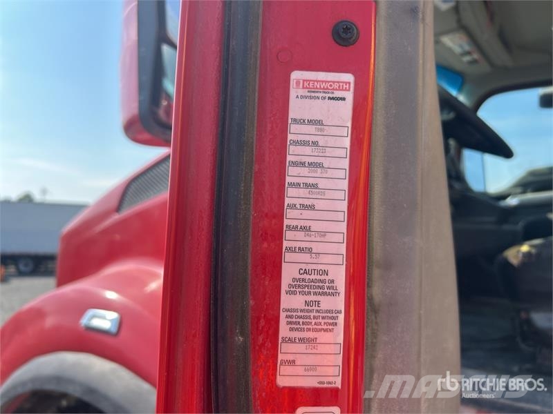 Kenworth T880 6x4 Mixer Truck (Inoperable) Camiones hormigonera