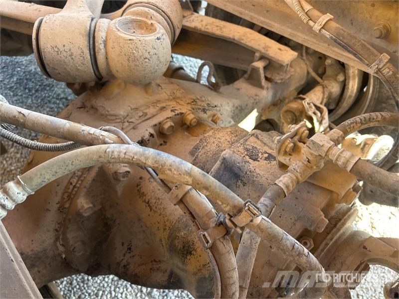 Kenworth T880 6x4 Mixer Truck Betonvedēji