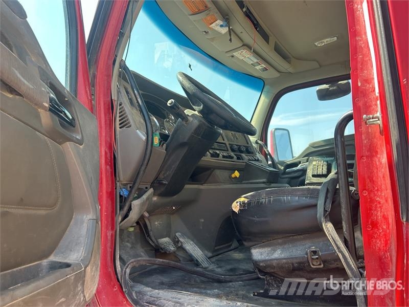 Kenworth T880 6x4 Mixer Truck (Inoperable) Camiones hormigonera