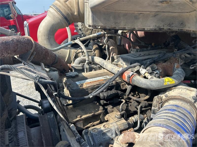 Kenworth T880 6x4 Mixer Truck (Inoperable) Camiones hormigonera