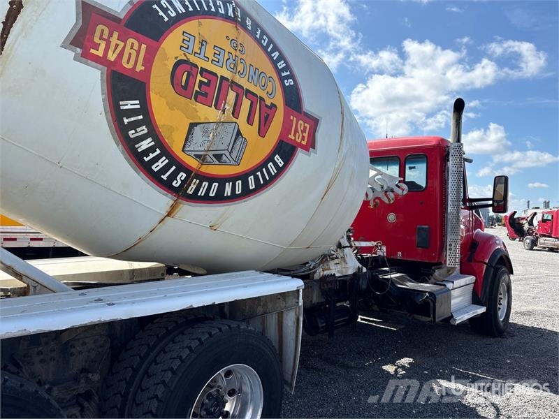 Kenworth T880 6x4 Mixer Truck (Inoperable) Transmikserler