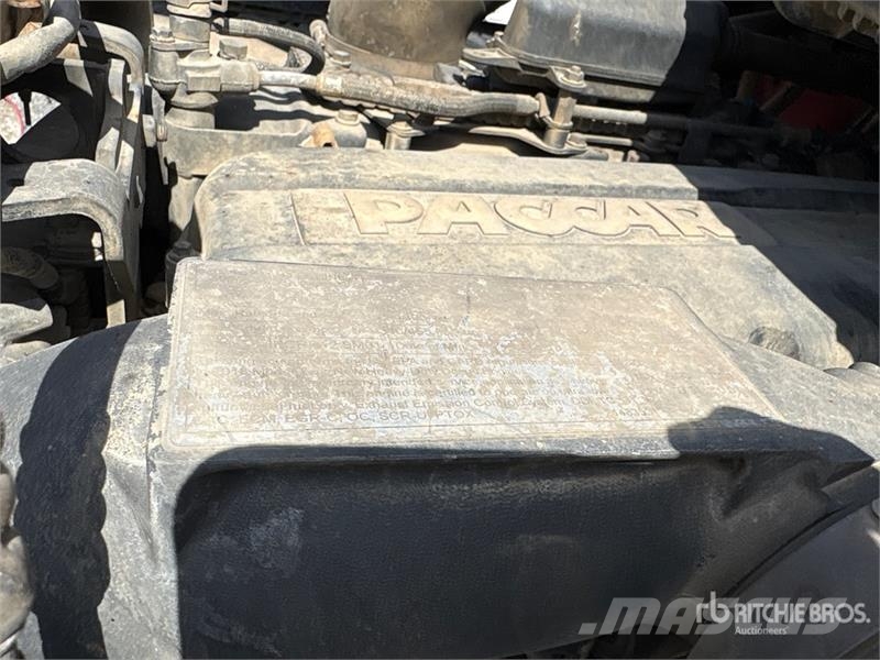 Kenworth T880 6x4 Mixer Truck (Inoperable) Transmikserler