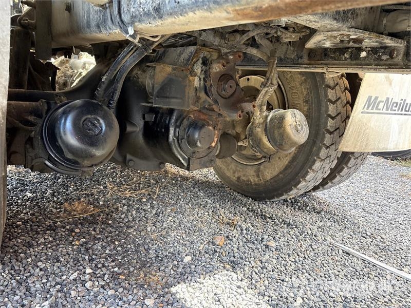 Kenworth T880 6x4 Mixer Truck (Inoperable) Transmikserler