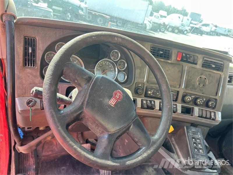 Kenworth T880 6x4 Mixer Truck (Inoperable) Camiones hormigonera