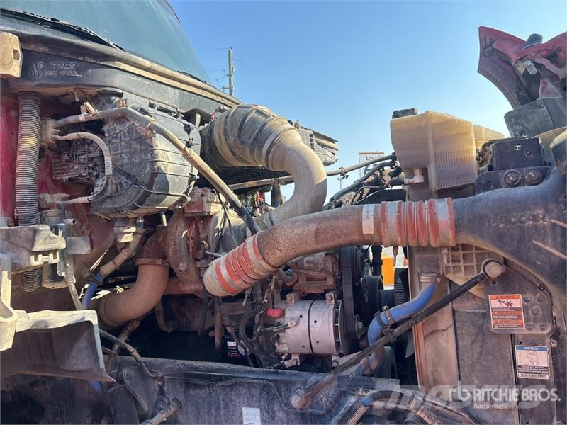 Kenworth T880 6x4 Mixer Truck Betonvedēji