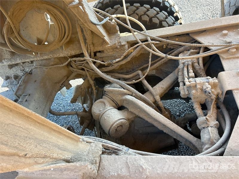 Kenworth T880 6x4 Mixer Truck Betonvedēji