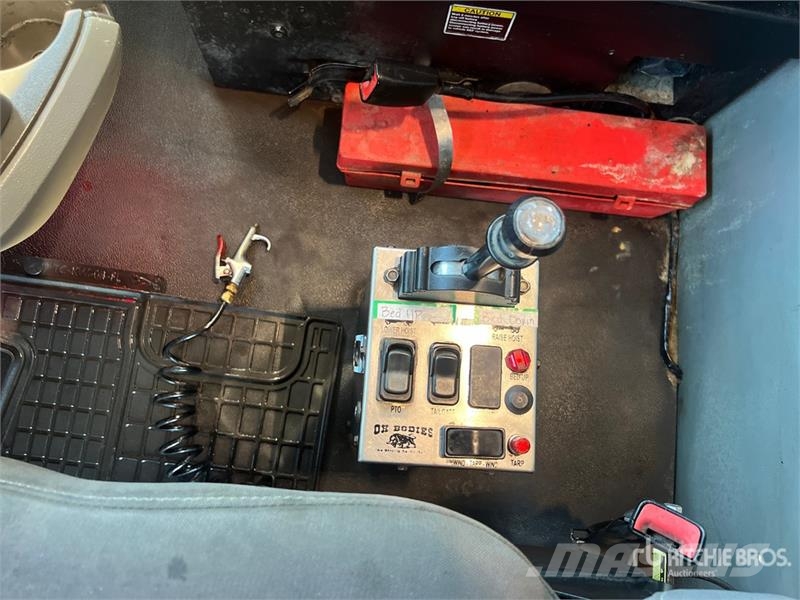 Kenworth T880 6x4 Quad/A Dump Truck Damperli kamyonlar