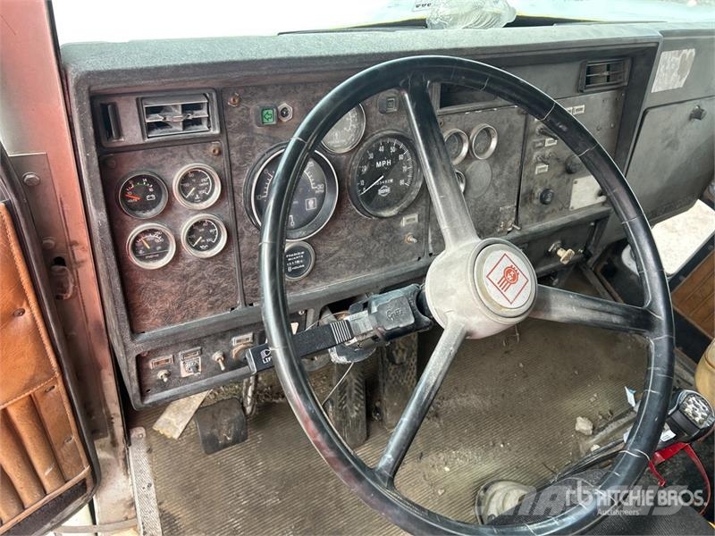 Kenworth T880 Spreader Truck Pilsētas atkritumvedēji