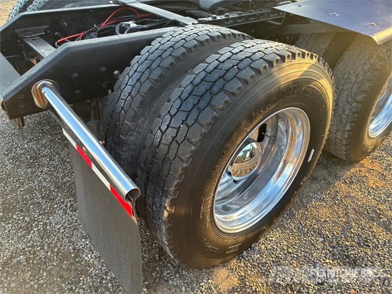 Kenworth W900 Traktorske jedinice