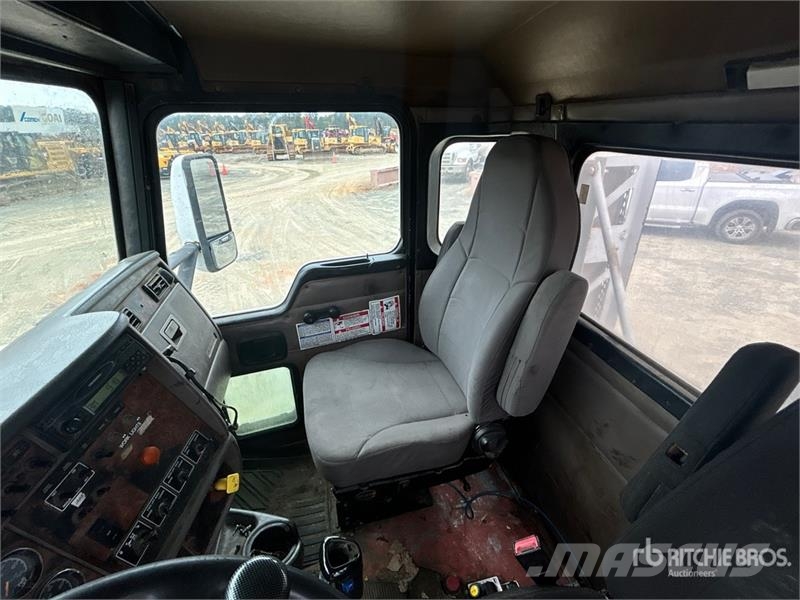 Kenworth W900 Pašizgāzējs