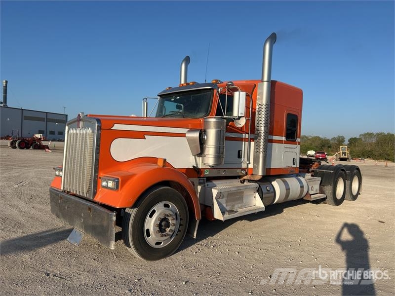 Kenworth W900 Τράκτορες