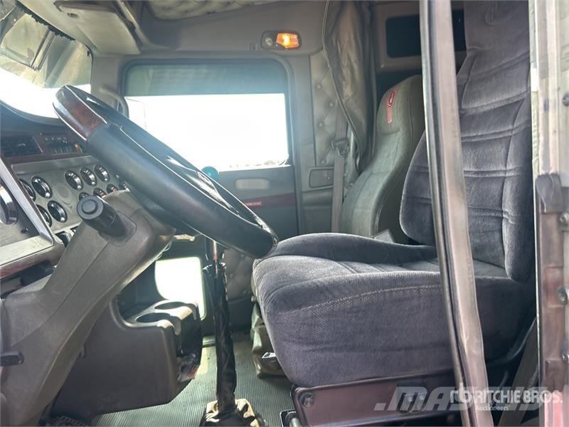 Kenworth W900 Nyergesvontatók