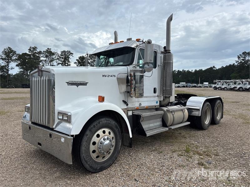 ケンワース W900の中古トラクターヘッド | トレーラーヘッドを