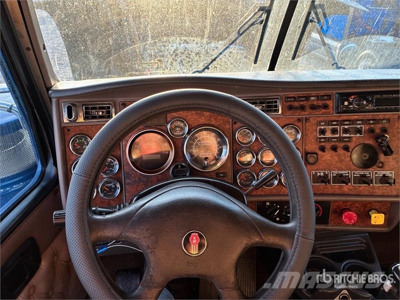 Kenworth W900 Traktorske jedinice