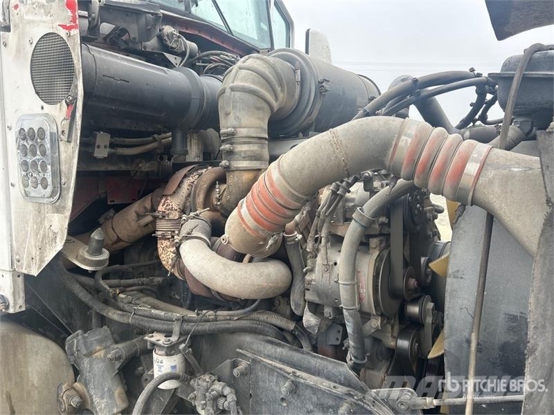 Kenworth W900 Pašizgāzējs