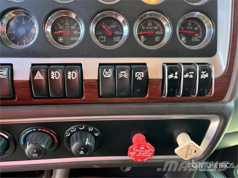 Kenworth W900 Vlačilci