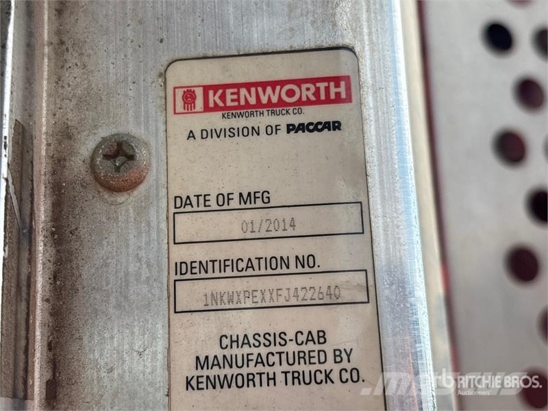 Kenworth W900 شاحنات قلابة