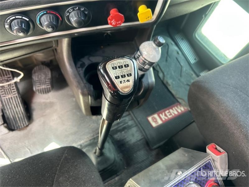 Kenworth W900 Vetopöytäautot
