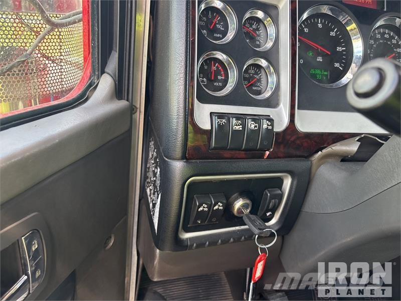 Kenworth W900 Prime Movers