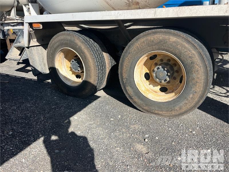 Kenworth W900 Avtomešalci za beton