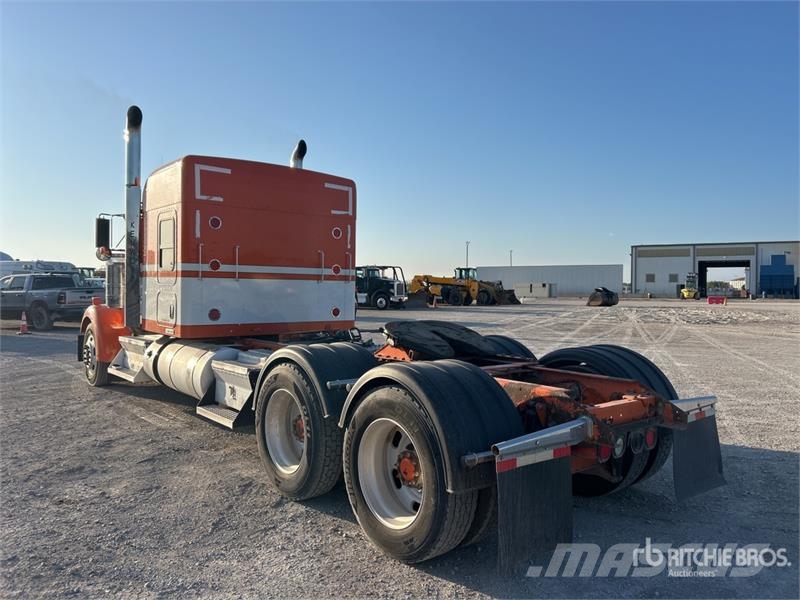 Kenworth W900 Τράκτορες
