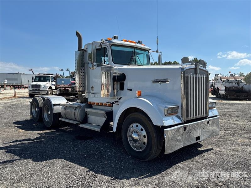 Kenworth W900 Vilcēji
