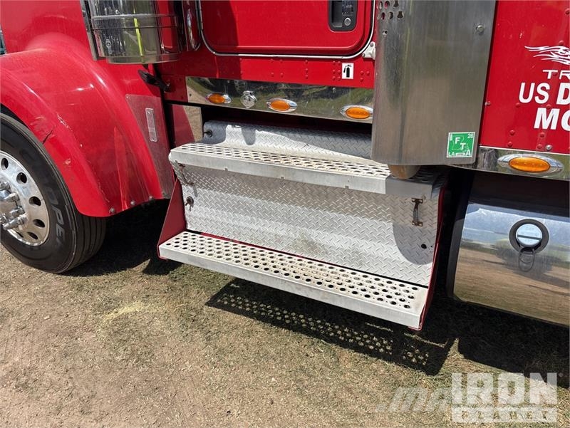 Kenworth W900 Prime Movers