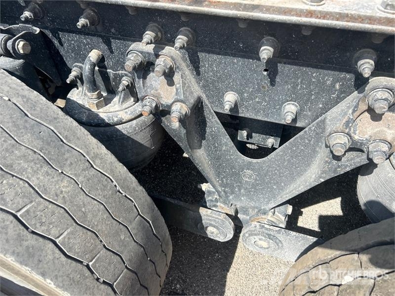 Kenworth W900 Vetopöytäautot
