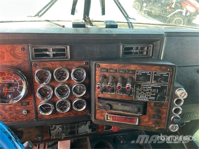 Kenworth W900 Kallurid