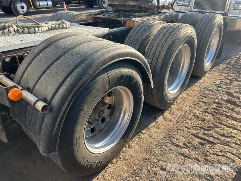 Kenworth W900 Τράκτορες
